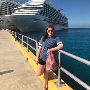 Meet your Posher, Zayda